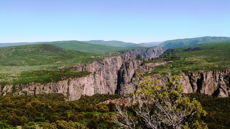 North Vista Trail