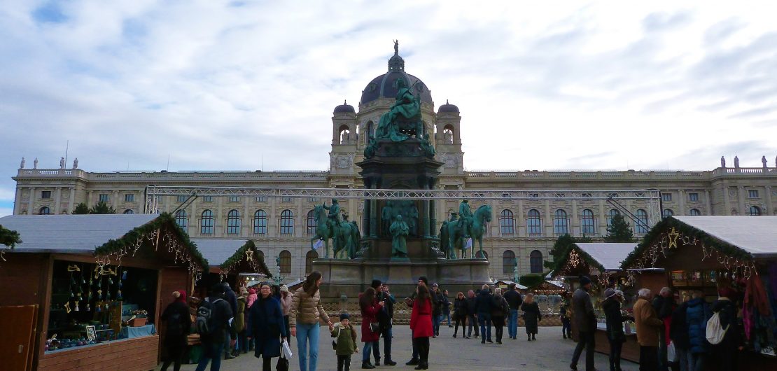 Noël à Vienne Maria Theresien Platz