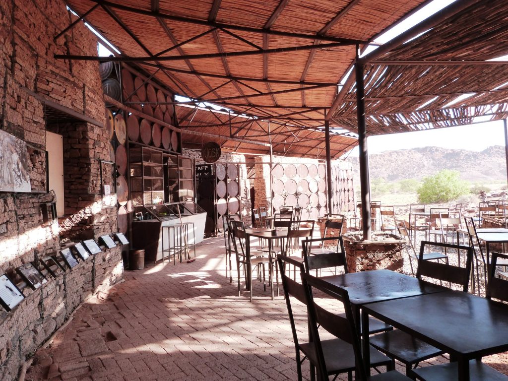 Twyfelfontein bar