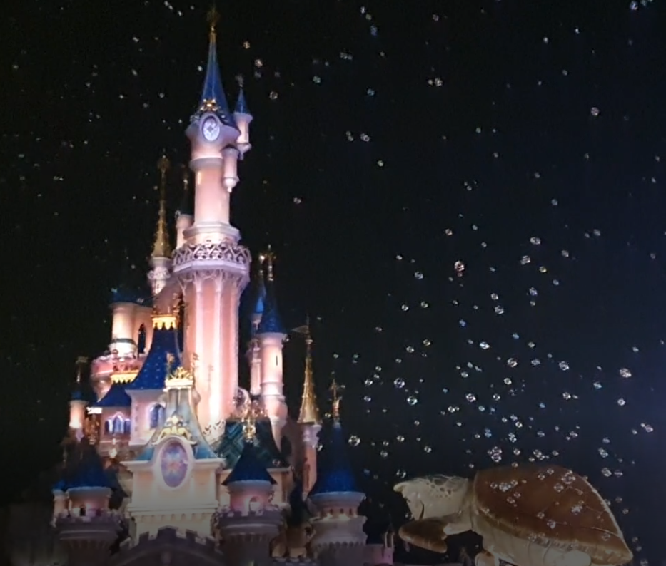 Soirée du nouvel an Disneyland Paris eNVie de Voyages