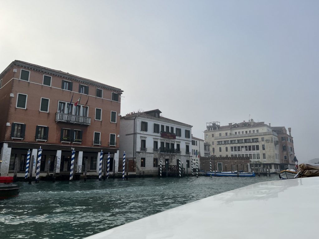 Canal Grande Hotel Venise